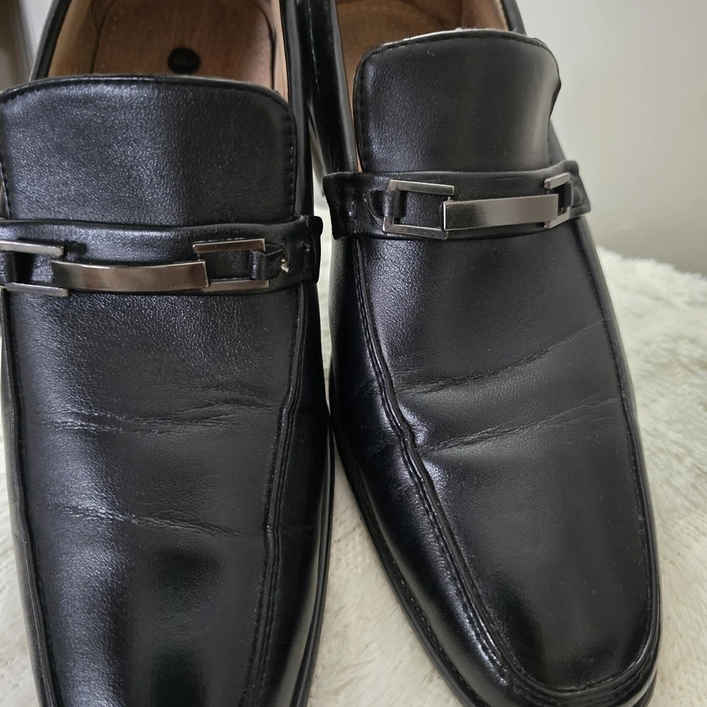 Men's Black Leather Loafers